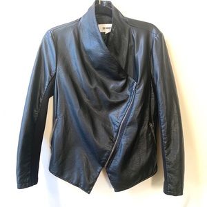 “Leather”Jacket
